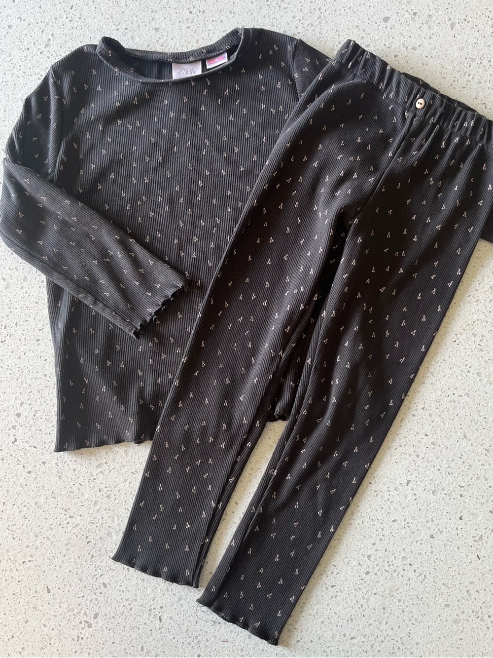 Zara Kids Cherry Black Ribbed Set 4/5
